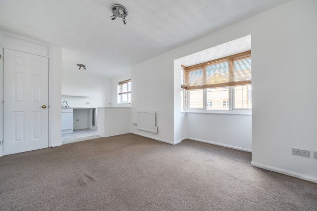 97, Elgar Drive, Shefford photo 4