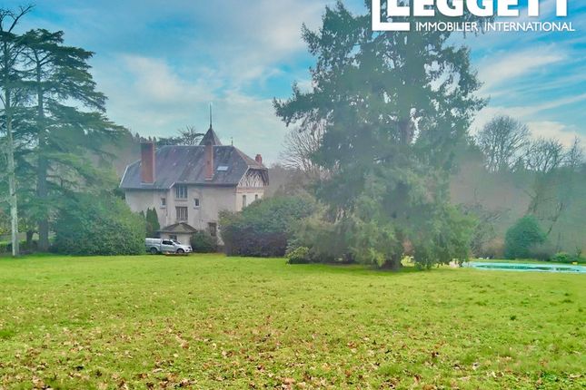 Villa for sale in Saint-Yrieix-Sous-Aixe, Haute-Vienne, Nouvelle-Aquitaine