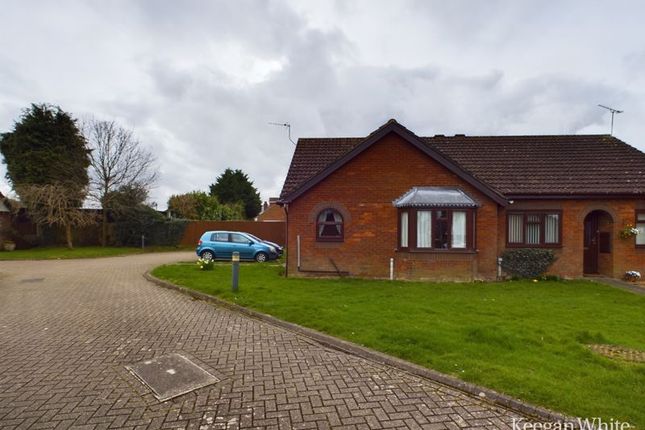 Bungalow for sale in Holmer Place, Holmer Green, High Wycombe