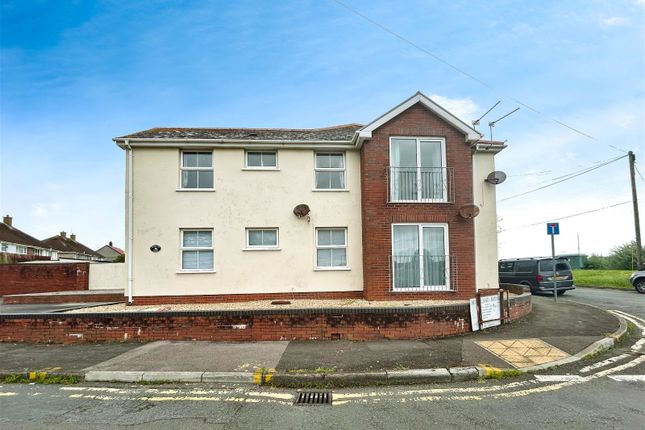 Thumbnail Flat for sale in Newton Nottage Road, Porthcawl