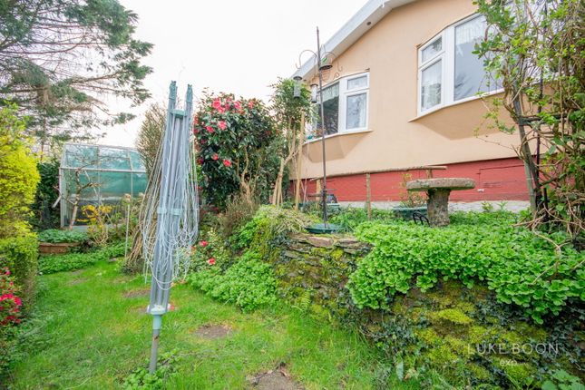 8, Jasmine Gardens, Plymouth photo 3