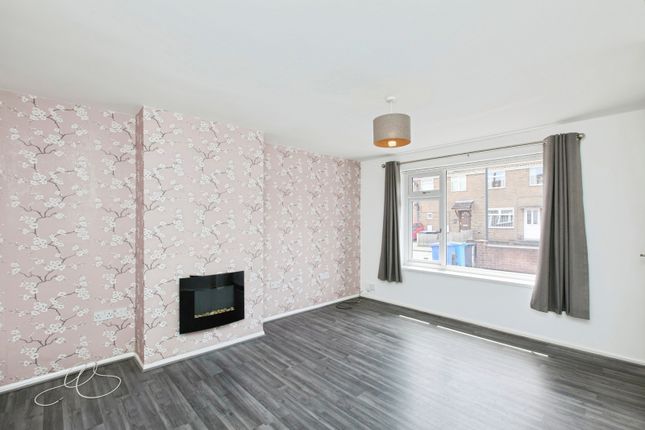 33, Brigden Avenue, Derby photo 2