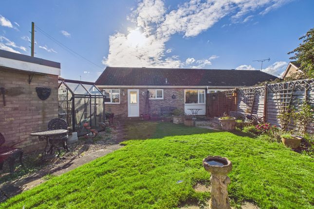 11 Field Close, Huntingdon photo 4