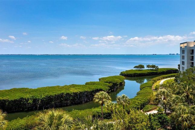 Town house for sale in 2110 Harbourside Dr #547, Longboat Key, Florida, 34228, United States Of America