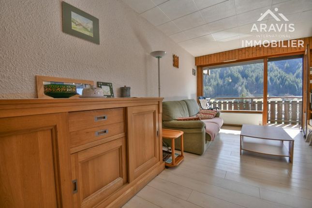 Apartment for sale in Rhône-Alpes, Haute-Savoie, Le Grand-Bornand