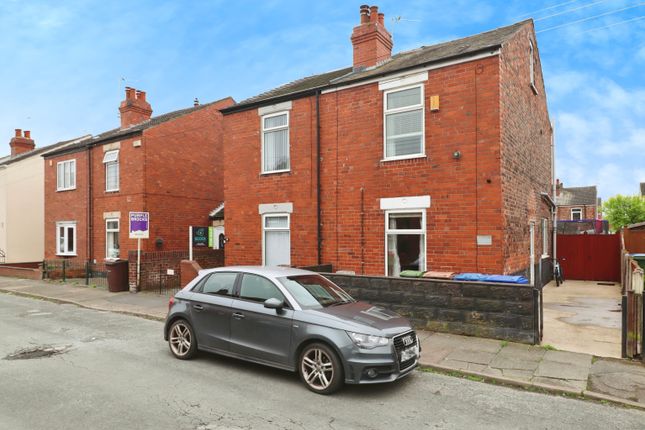 Terraced house for sale in Bournville, Goole