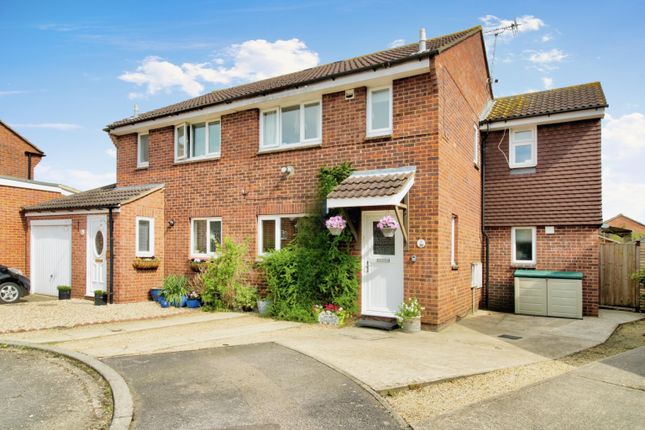 Semi-detached house for sale in Thistlecroft Close, Abingdon