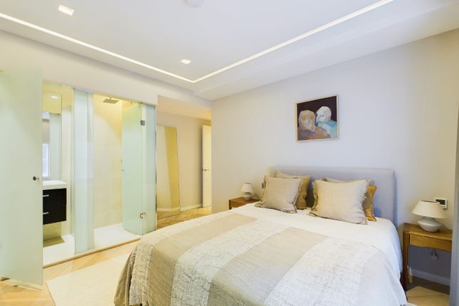 Flat 5a, 18 Stukeley Street, Greater London photo 4