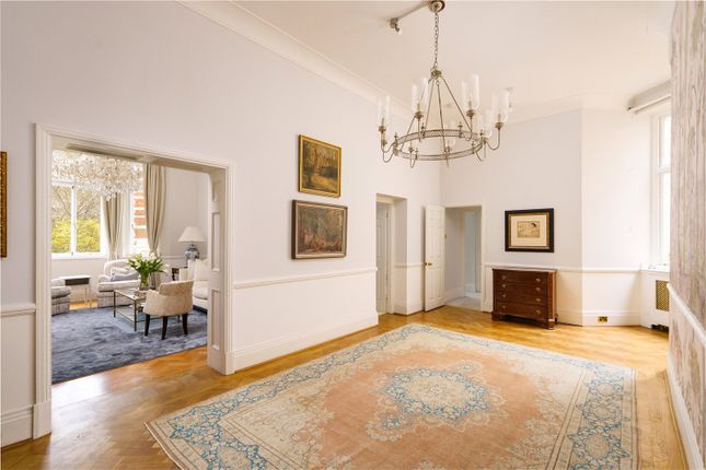 Flat 14a,, North Gate, London photo 3