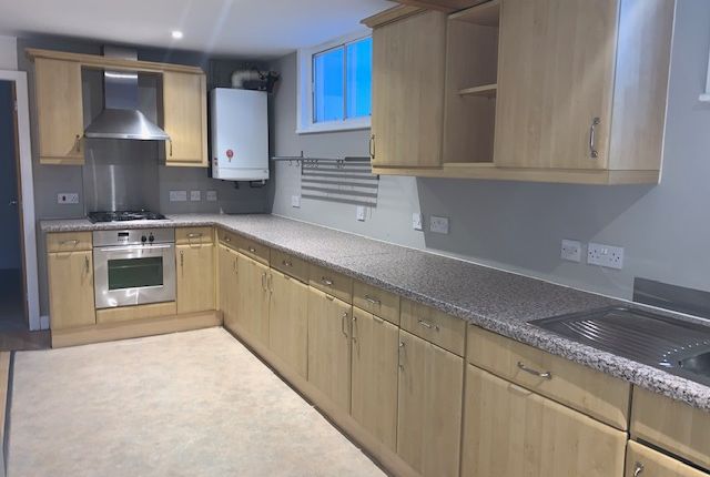 2-bed house on Flat 17, Derby, £1,200/mo
