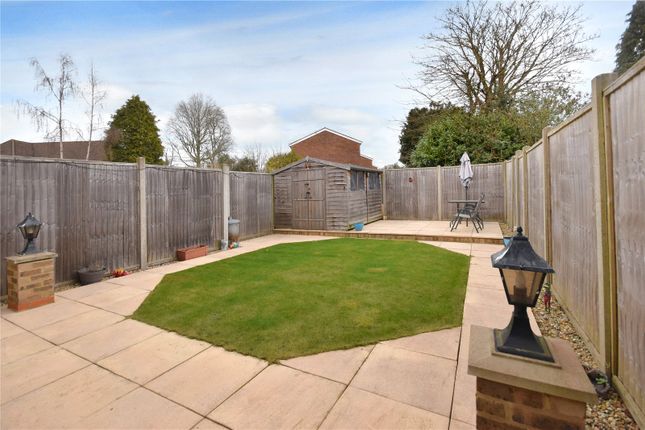 154, Lumley Road, Surrey photo 3