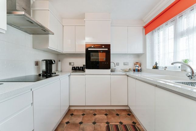 8, Orchard Way, Wimblington photo 4