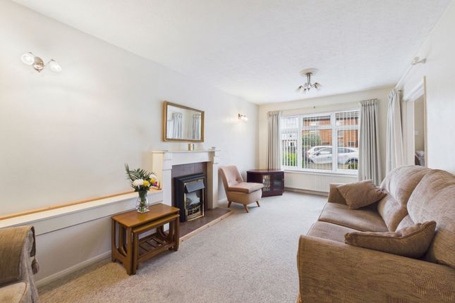 1a Hazel Grove, Nottingham photo 2