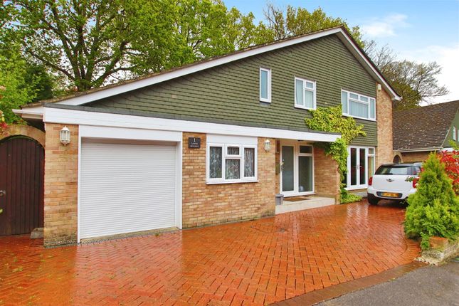 Property for sale in Lower Spinney, Warsash, Southampton