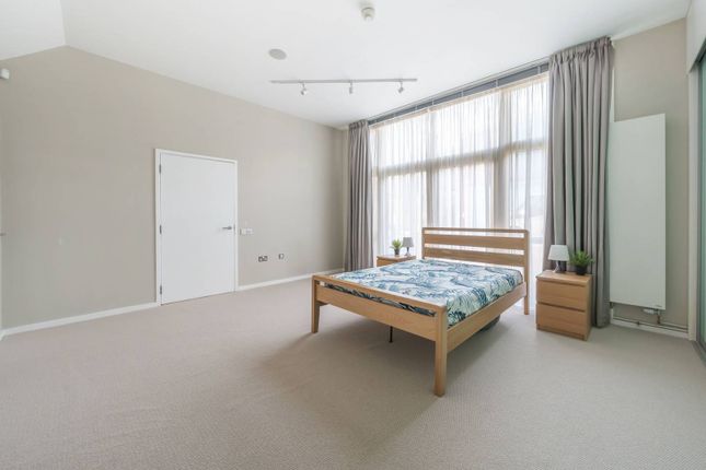 Thumbnail Property to rent in Moseley Row, Greenwich, London