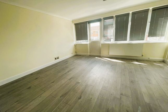 86, Rutland Gate, Belvedere photo 2