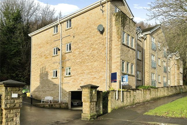 Flat to rent in Revive Court, 417 Bradford Road, Fartown, Huddersfield