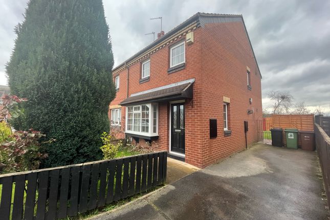 Thumbnail Semi-detached house to rent in Richmond Hill Close, Leeds