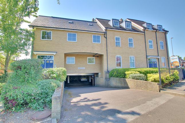 Flat for sale in Ramsey Road, St. Ives, Huntingdon