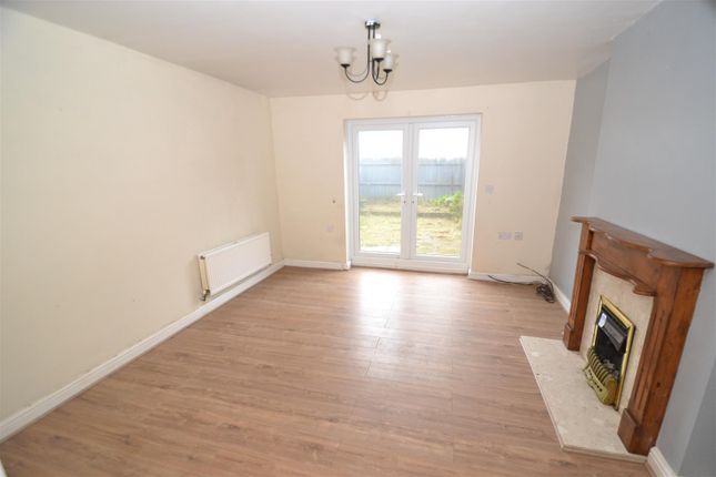 8, Alexandra Street, Bradford photo 3
