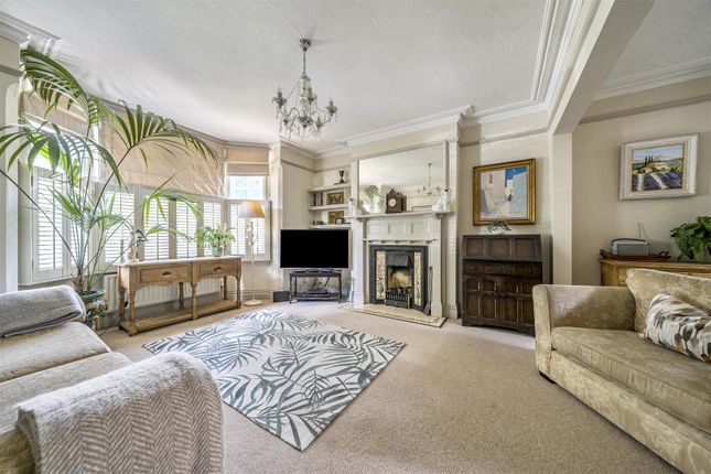 21, Shaftesbury Avenue, Bedford photo 2