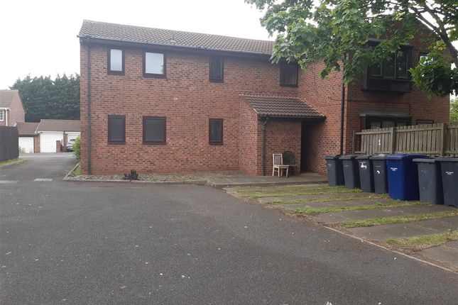 4, Drake Close, SOUTH SHIELDS photo 2