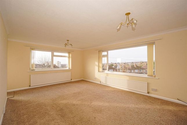 9 The Briers, Old Roar Road, St Leonards-On-Sea photo 2
