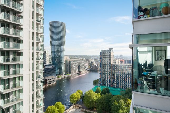 Flat for sale in West Tower, Pan Peninsula Square, Canary Wharf