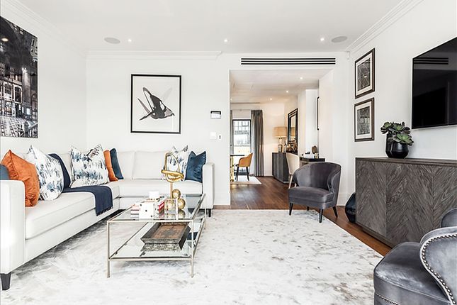 3 Bedroom Town House For Rent