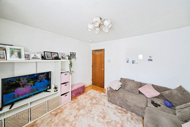 3, Maes Glanrafon, Mold photo 4