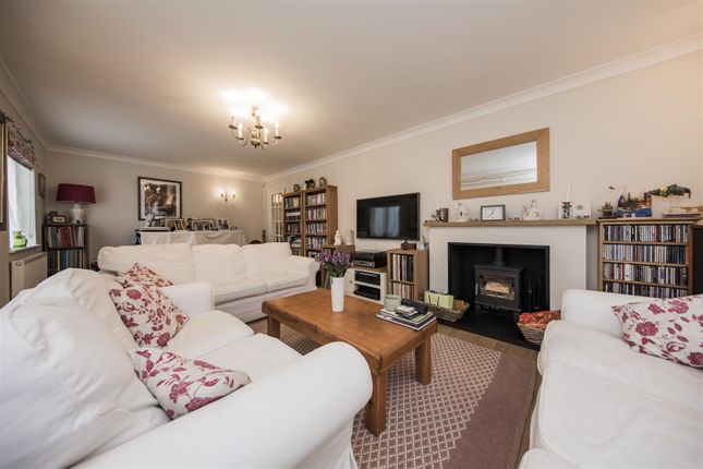 15, Frog Lane, West Malling photo 3