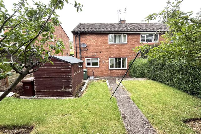 130, Coulthwaite Way, Rugeley photo 2