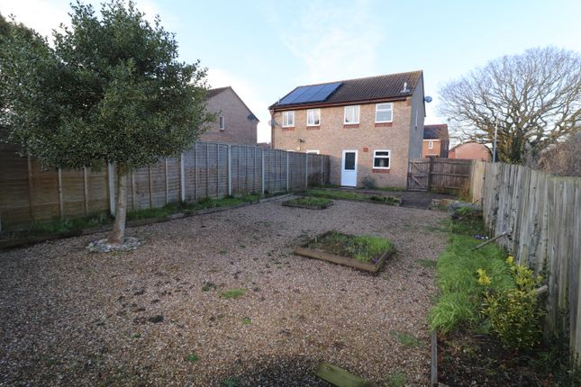 33, SUFFIELD CLOSE LONG STRATTON, NORWICH photo 2