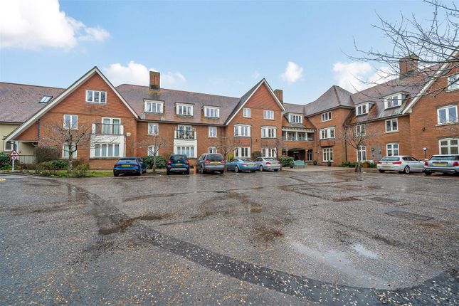 Flat 38, Richmond Village, South Street, Wantage photo 3
