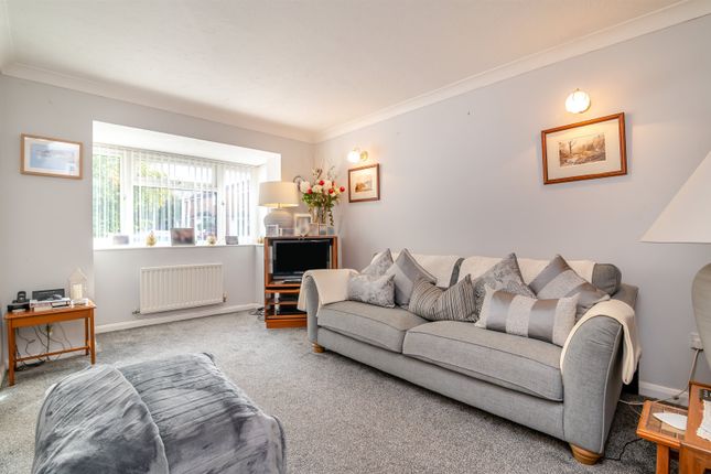 Park Court, Undy, Caldicot photo 4