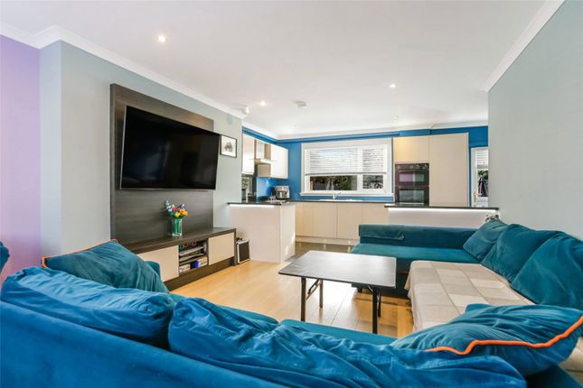 7, Millgate Avenue, Glasgow photo 3