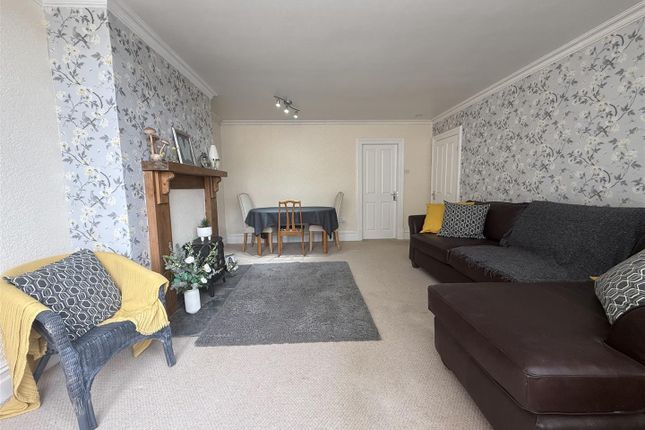 113, Staley Road, Ashton-Under-Lyne photo 3