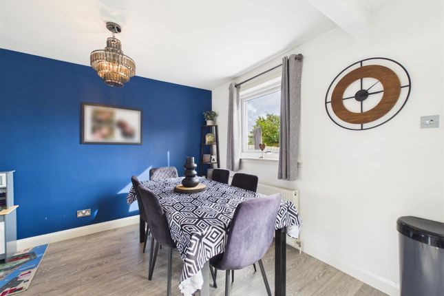 95, Smithfield Crescent, Blairgowrie photo 4