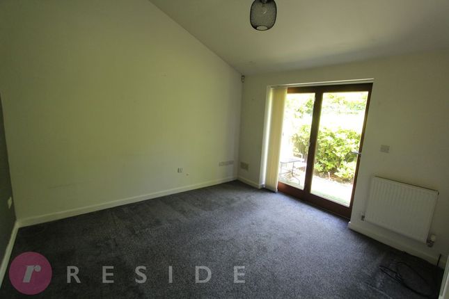 10, Croft Mews, Rochdale photo 3