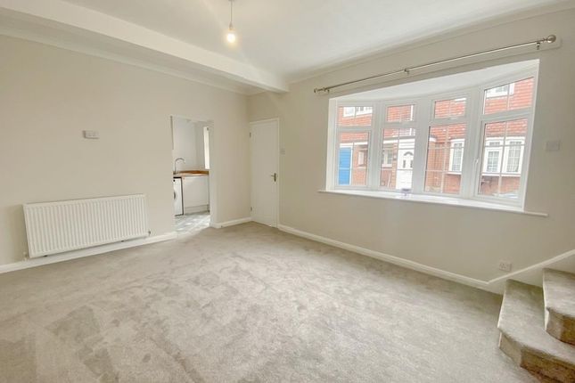 2, Belmont Mews, Camberley photo 3