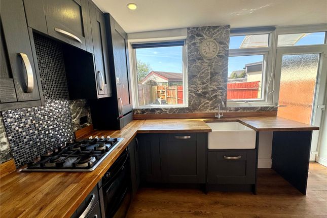 14, Low Moor Road, Lancashire photo 5