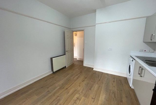 Flat 3 The Grange,, Temple Street, Powys photo 4