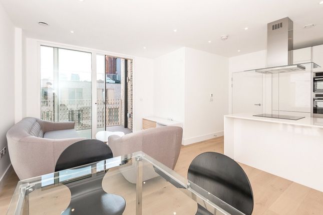 2-bed flat on Flat 20 Camden Courtyards, 80, St. Pancras Way, Camden Town, £685,000
