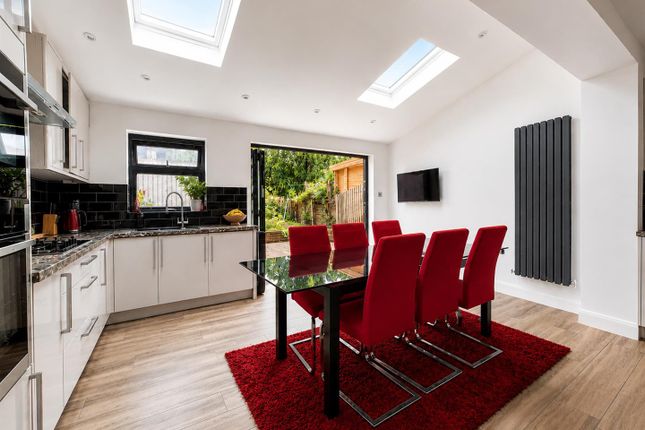 67, Borough Way, Potters Bar photo 3