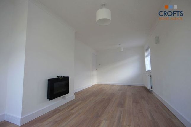 73, Emfield Road, Grimsby photo 4