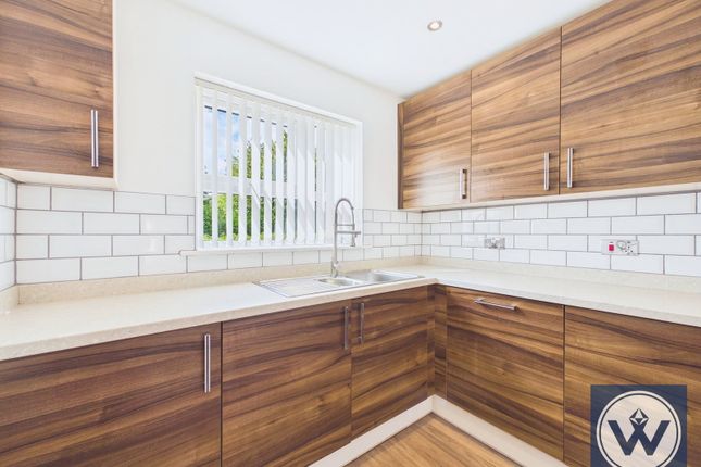 23, River View Drive, Salford photo 4