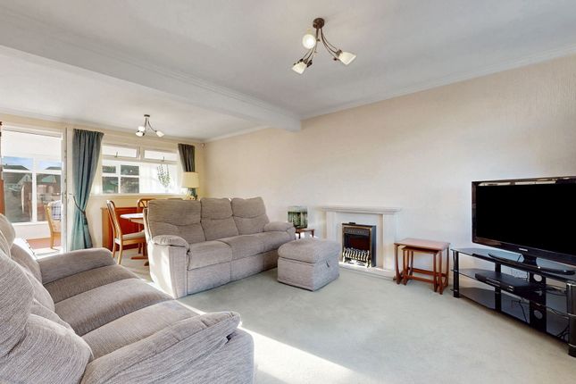 4 Arthurlie Avenue, Glasgow photo 4