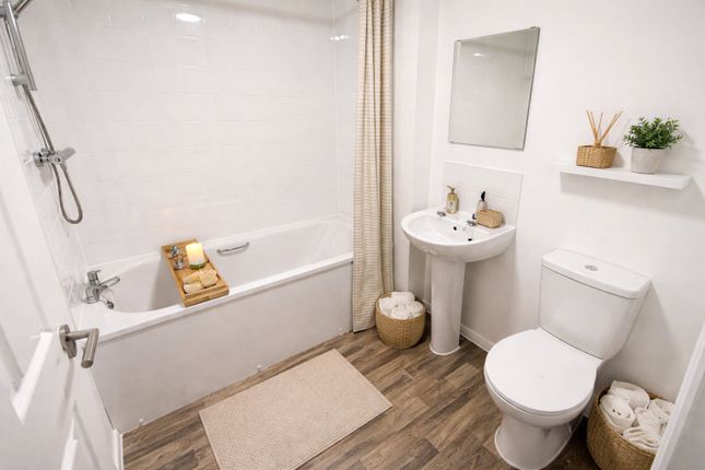 6, Tundra Close, South Yorkshire photo 4