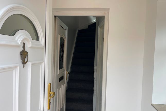 166 Lone Road, Swansea photo 3