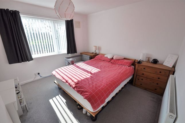 End terrace house for sale in Davis Road, Wirral